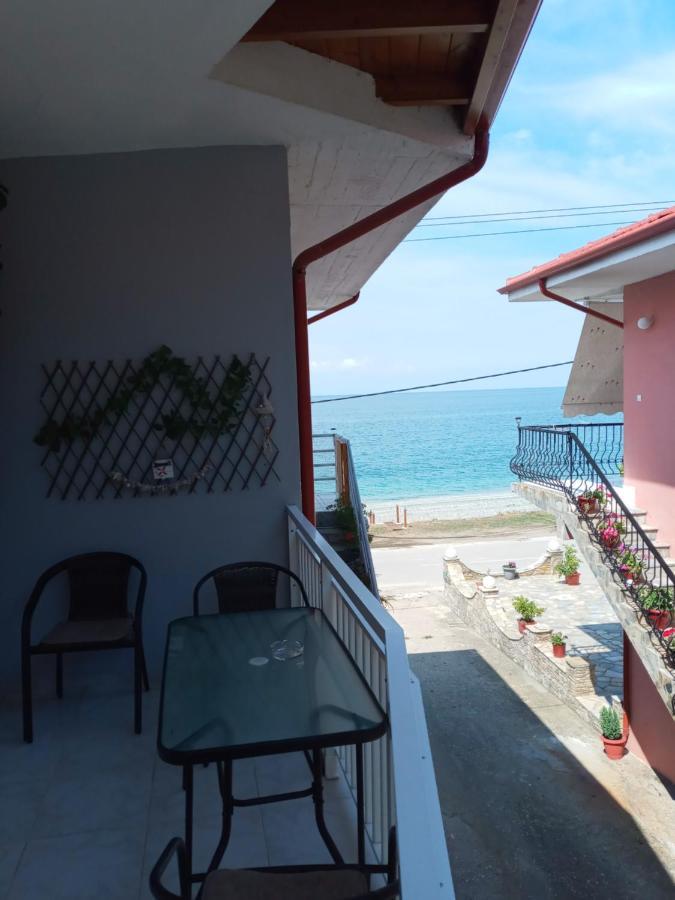 Agatha Appartments Paliouria Kokkino Nero Bagian luar foto